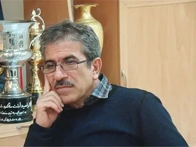 رضاییان: بازیکن 70 میلیونی نفت پیشنهاد 16 میلیاردی دارد/ نمی‌توانیم معجزه کنیم