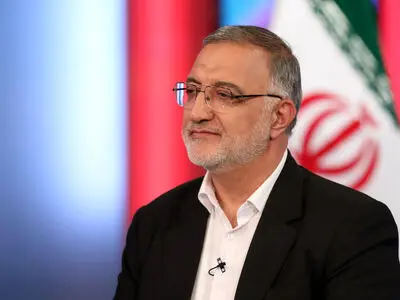 الإنتخابات الرئاسیة… زاكاني یلوح بالانسحاب لصالح المرشحین الآخرین