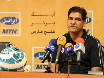 با یک اشتباه، سه امتیاز را از دست دادیم/ 2 پنالتی تیم ما را نگرفتند