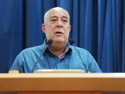 داروخانه‌ها اعلام کردند بیمه پایه تامین اجتماعی را قبول ندارند/ عیدی ٣ میلیون تومانی کفاف زندگی بازنشستگان را نمی‌دهد
