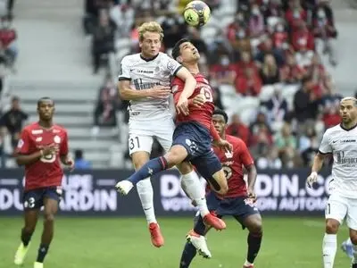 برتری لیل مقال مون پولیه