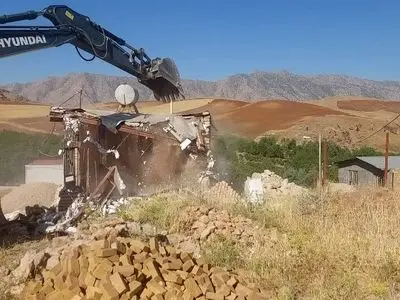 آزادسازی بیش از ۵ هزار مترمربع از اراضی کشاورزی در خرم‌آباد