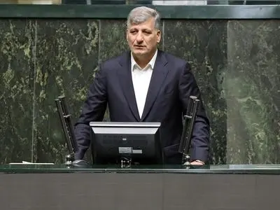 حقوق کارکنان دولت و نیروهای مسلح باید متناسب با تورم افزایش یابد