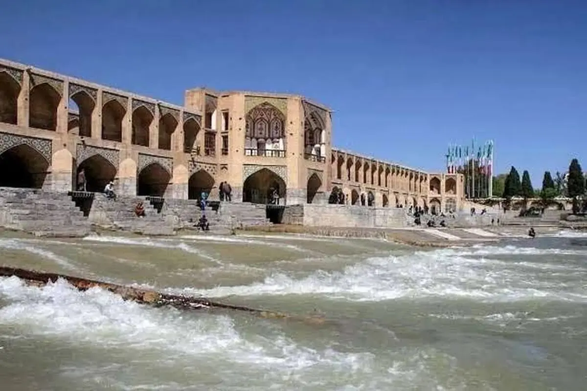 شنا در دریاچه سدها و تأسیسات آبی اصفهان ممنوع شد