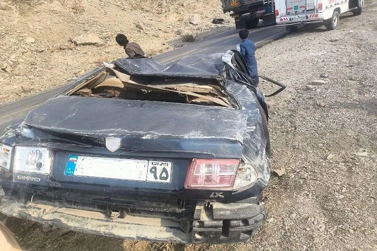 واژگونی خودروی سمند در جاده خاش به ایرانشهر ۲ کشته بر جا گذاشت