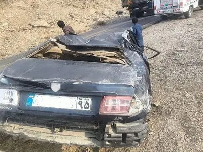 واژگونی خودروی سمند در جاده خاش به ایرانشهر ۲ کشته بر جا گذاشت
