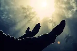 3 دعا سریع الاجابه برای پولدار شدن در یک روز