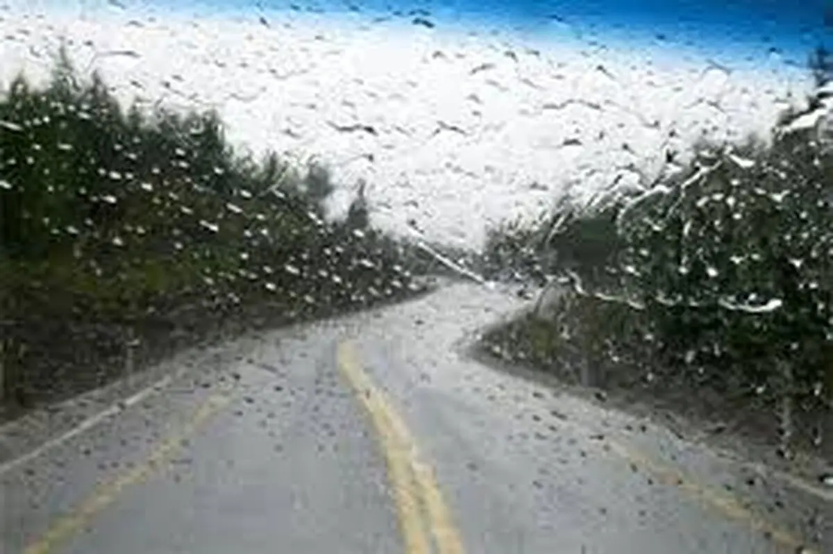 بارش باران در ۵ محور کشور/ ترافیک سنگین در برخی محورها

