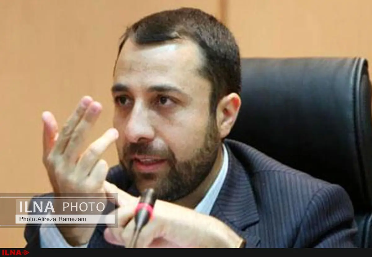 کاهش نرخ سود باید در جلسه شورای هماهنگی بانکها مطرح شود / قانون رفع موانع تولید برای بدهکاران بانکی راهگشا است