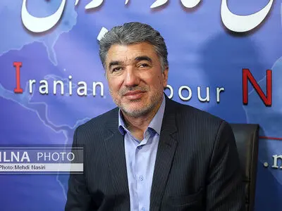 برخی از درون دولت به دنبال ایجاد مانع هستند/ پزشکیان باید برای ترمیم کابینه اقدام کند/ تلاش خاتمی  برای استمرار حمایت جریان اصلاحات از رئیس‌جمهور 
