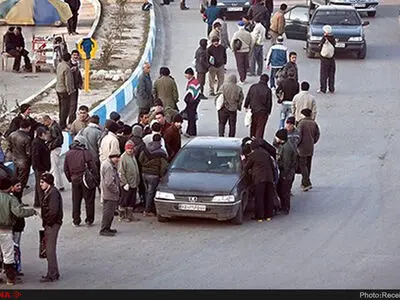 تحریم و واردات صنایع کرمانشاه را نشانه رفته‌اند/ دولت‌ها رصدِ  صنایع مهم کشور را با اهمال انجام می‌دهند 