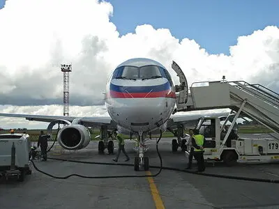 Iran to produce Sukhoi Superjet jointly with Russia