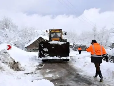 راه ارتباطی ۴۳ روستای مازندران مسدود شد