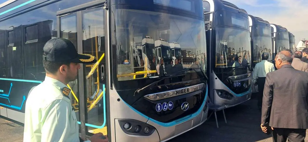 ترخیص اولین سری از صد‌ها دستگاه تاکسی، واگن قطار و اتوبوس برقی شهرداری تهران 