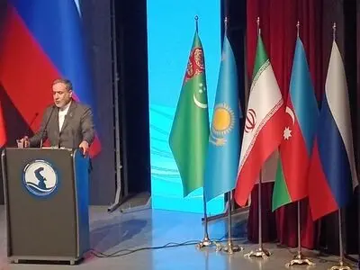 همسایگان ما در اولویت گسترش روابط سیاسی هستند