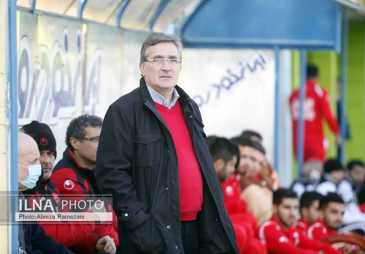 آینه‌چی با پرسپولیس قرارداد بست