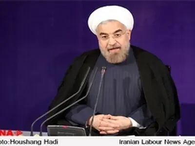 نباید هوای جامعه به گونه‌ای باشد که نقد و پرسش زیر‌زمینی شود