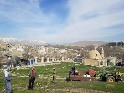 آغاز نخستین مرحله سم‌پاشی در معبد آناهیتا