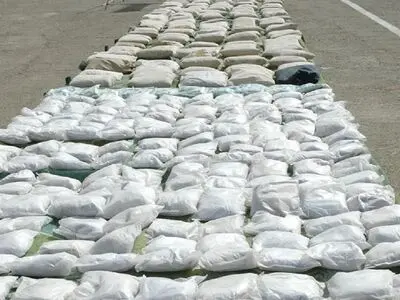 کشف بیش از یک تن موادمخدر صنعتی و سنتی در مشهد