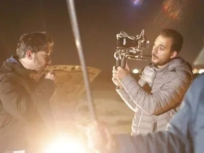 «جنازه‌ها با چاقو دفن نمی‌شوند» در ایتالیا و آمریکا اکران شد
