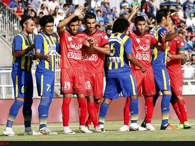 پرسپولیس 1 گسترش فولاد 0 / سه محروم برای حفظ فاصله 4 امتیازی در صدر