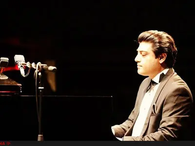 پیانیست ایرانی؛ نوازنده کمپانی یاماها شد