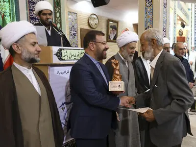 جوان امروز بدون استدلال عقلی موضوعی را نمی‌پذیرد