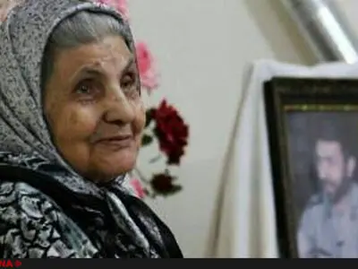 حجت‌الاسلام رئیسی درگذشت مادر شهید صیاد شیرازی را تسلیت گفت