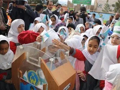 کمک 120 میلیون ریالی دانش آموزان بوکان به نیازمندان