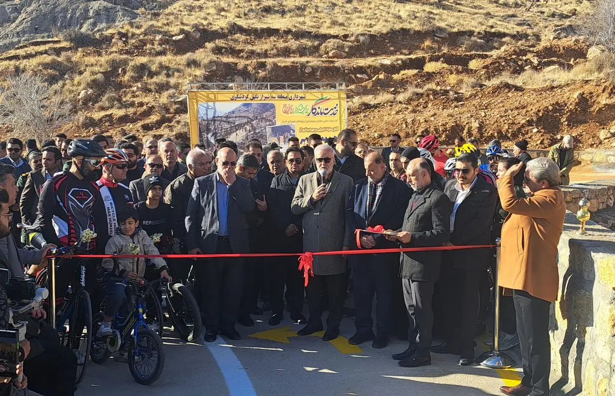 مسیر ۳۲ کیلومتری دوچرخه‌سواری و پیاده‌روی شیراز بهره برداری شد