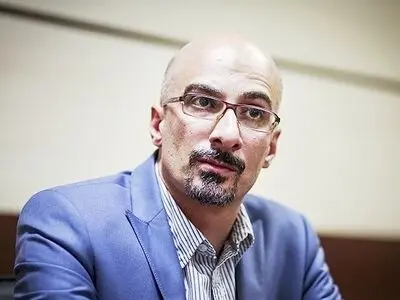 ستادهای مردمی باید فعال شوند/ کسانی که تلاش کردند برجام شکل نگیرد، امروز از برجام دفاع کردند