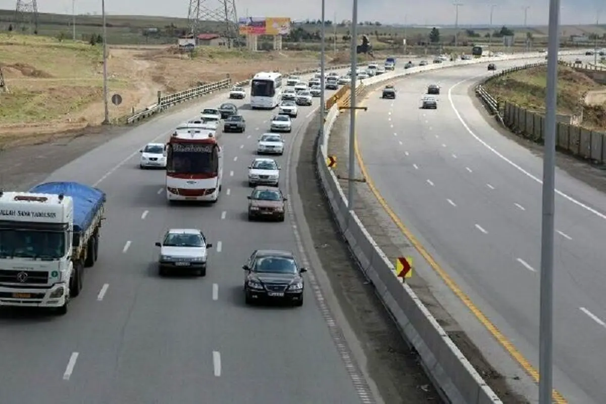 رشد ۳۳ درصدی تردد زائران اربعین در محورهای کرمانشاه