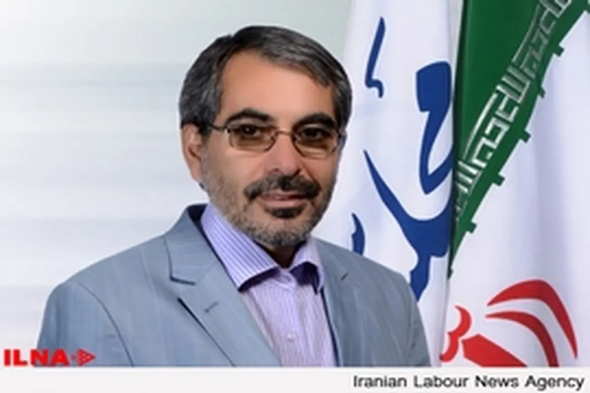برخورد با بی‌سوادی با توجه به توانمندی افراد انجام شود