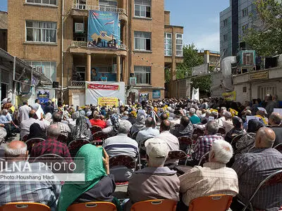 دفاع تمام قد رهبری از کارگران/ تضاد انتقال اختیارات شورای عالی کار به یک قوه با معیارهای سازمان جهانی کار