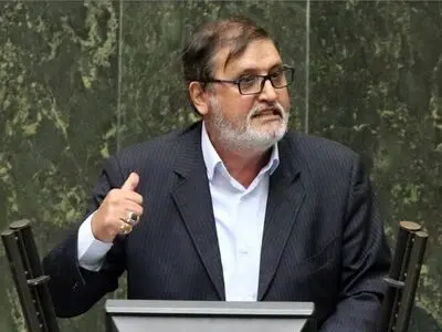 دیوان محاسبات به حقوق های نجومی مدیران ورود کند