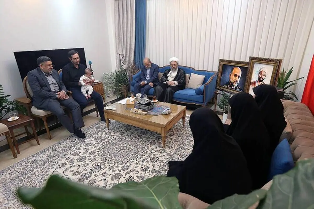 دیدار رئیس مجمع تشخیص مصلحت نظام با خانواده سردار شهید رشید