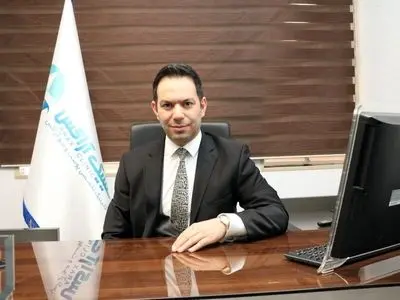 آشنایی با دکتر ماهور طباطبایی، بنیان‌گذار روش درمان ریزش موی NFP در ایران