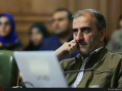 کارشناسان دوره قبل هم با پروژه پیاده‌روسازی خیابان ۱۷ شهریور مخالف بودند/ عزم شورای پنجم برای حل مشکل کسبه و ساکنان 