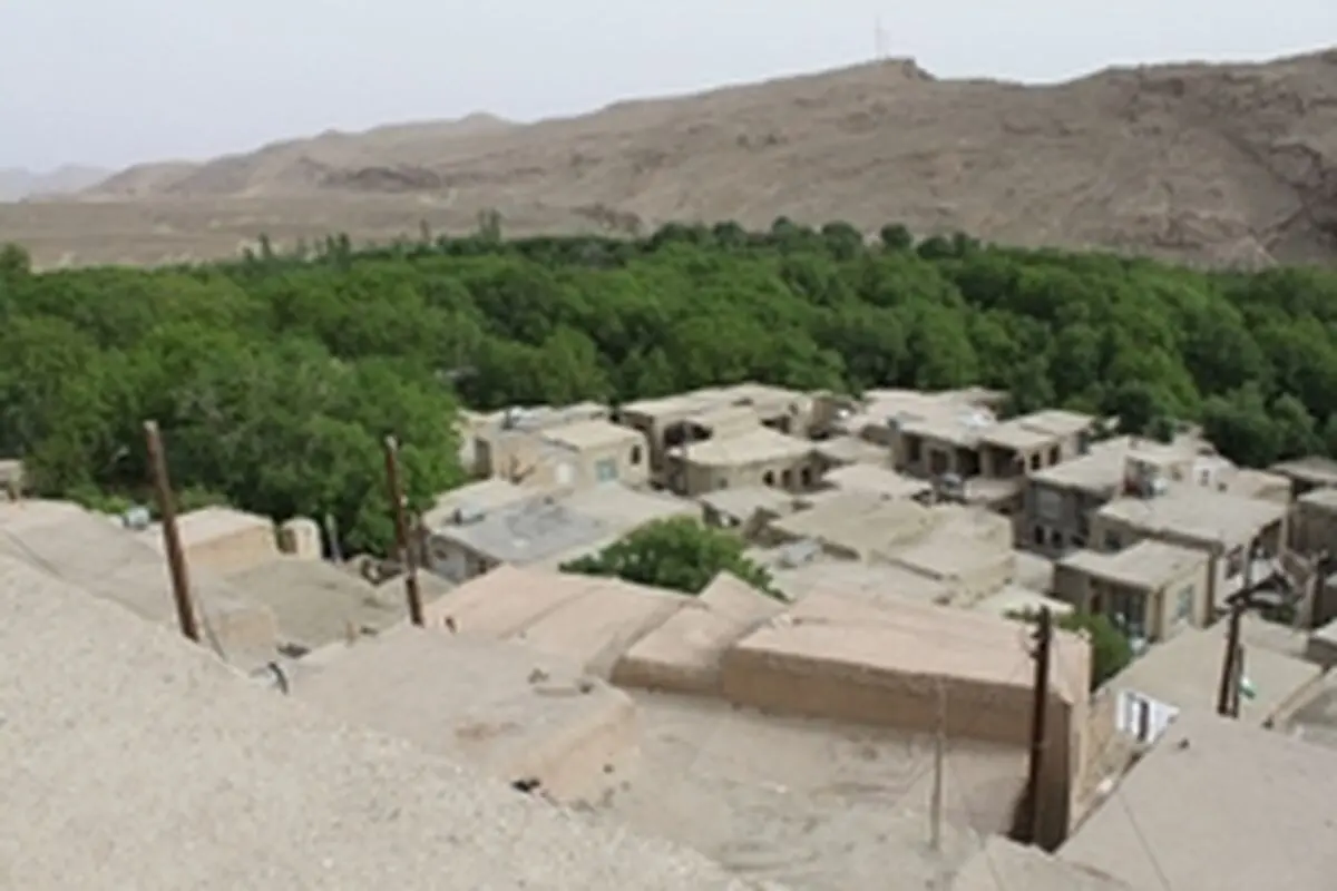 کلنگ ساخت احداثپارک کوهستان در روستای خنب کاشان به زمین زده می‌شود
