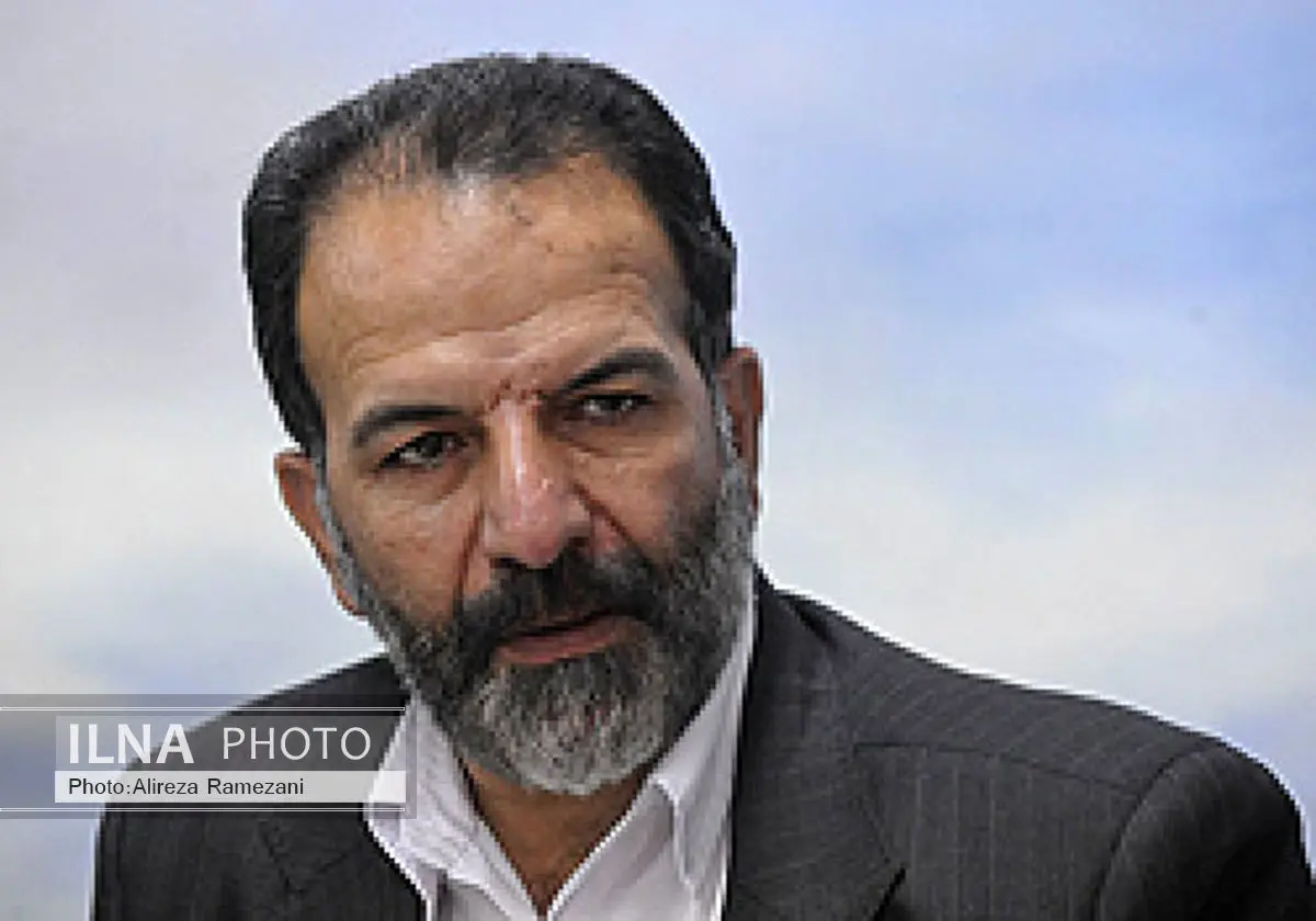 حذف دین اسلام از قانون اساسی مصر، موجب حذف احزاب از صحنه انتخابات شده است