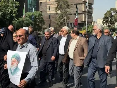 انسجام مردم و اقتدار دفاعی دشمن را مجبور به پذیرش شکست کرد