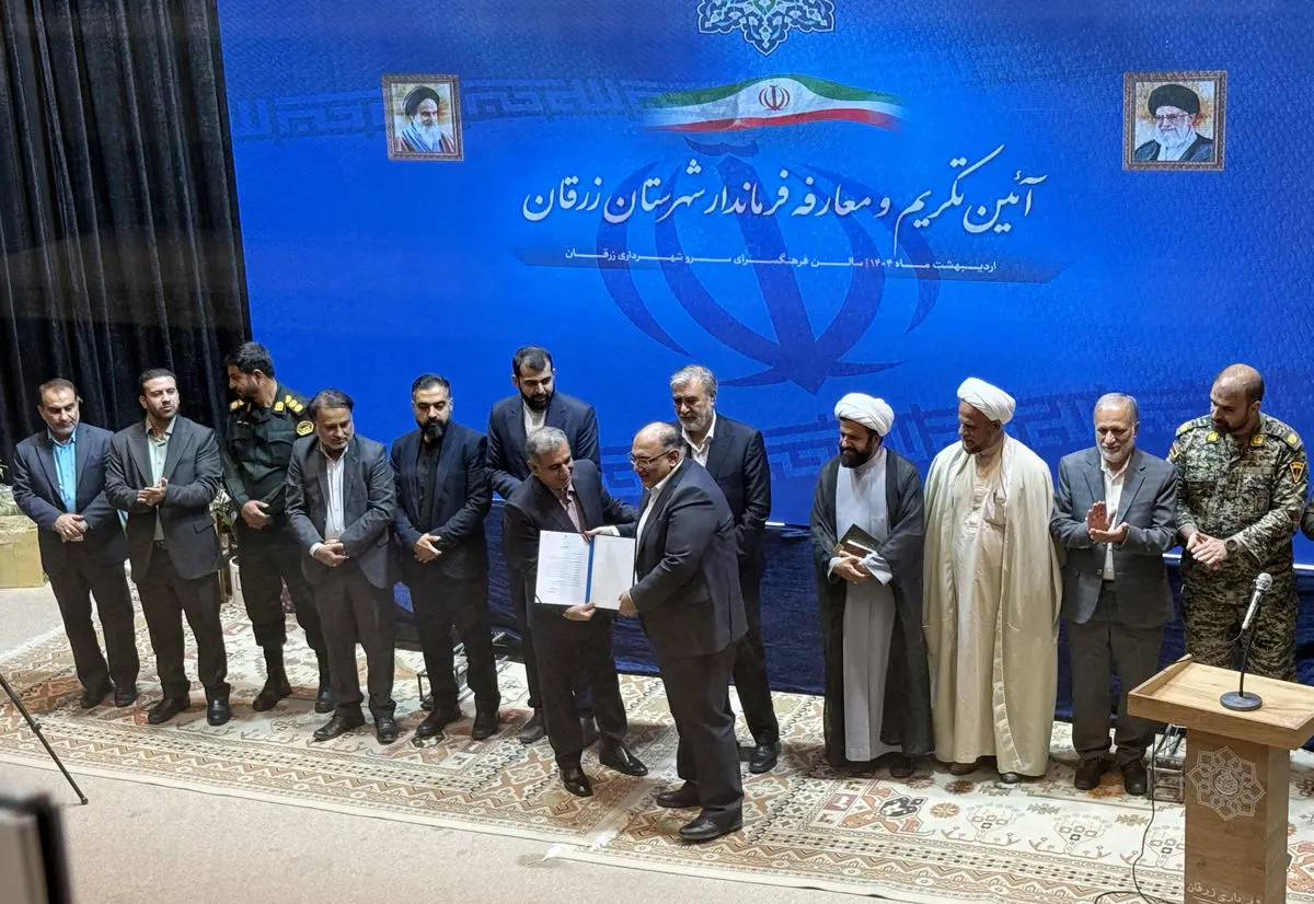 اجماع ملی، کلید توسعه زرقان است/ نظری، یکی از بهترین فرمانداران شهرستان زرقان میشود
