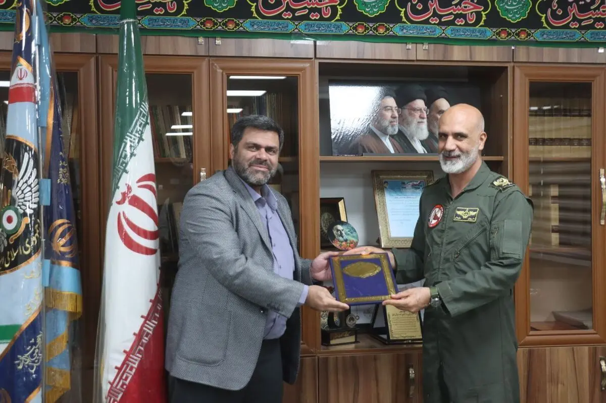 دیدار معاون راهبردی و توسعه  شرکت ارتباطات زیرساخت کشور با فرمانده پایگاه هوایی شهید فکوری