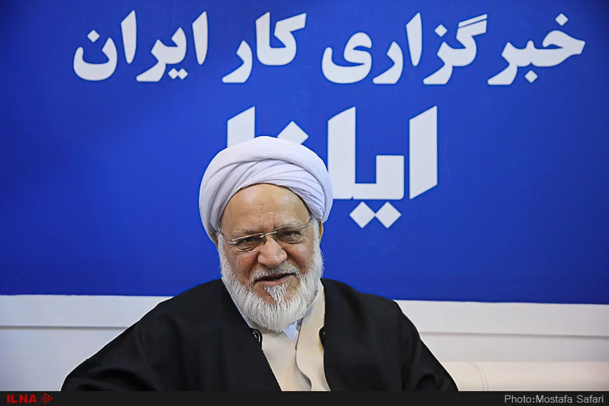 رهبر انقلاب پاسخ روشنی به «آبه» دادند/ در انتخابات میان دوره‌ای خبرگان مبنای ما توافق برای ارائه لیست واحد است