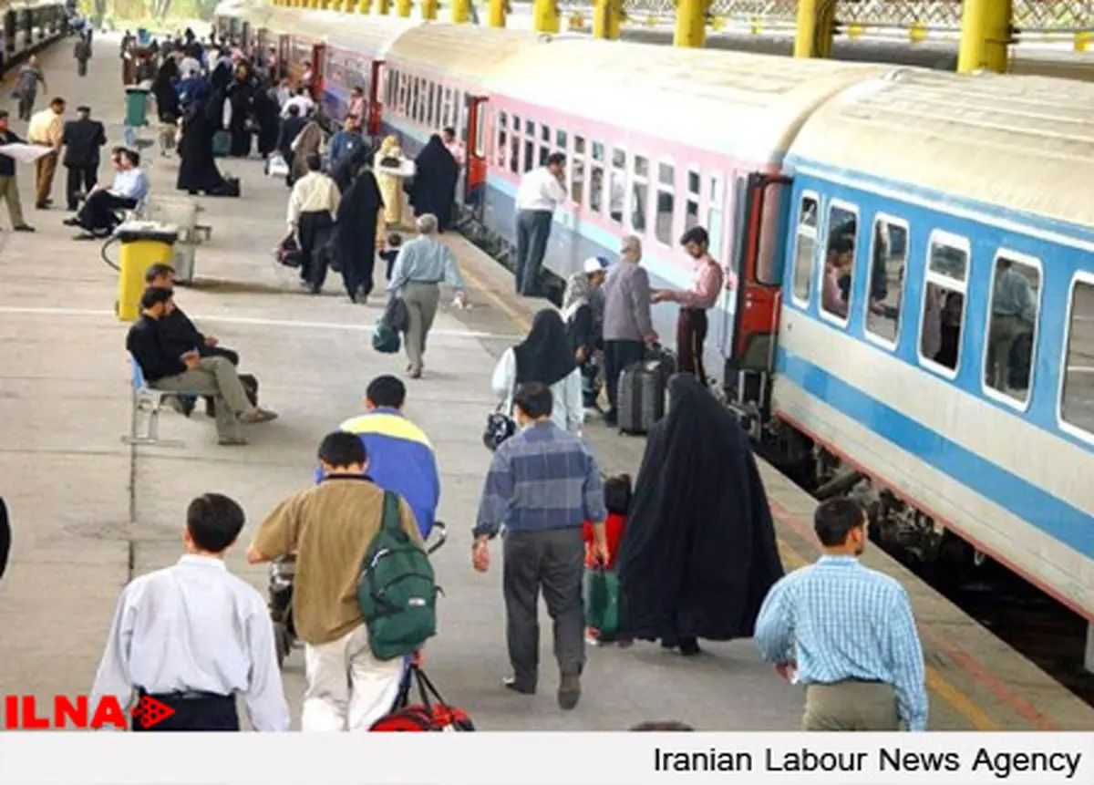 گرمای واگن‌ها صدای مسافران را درآورد 