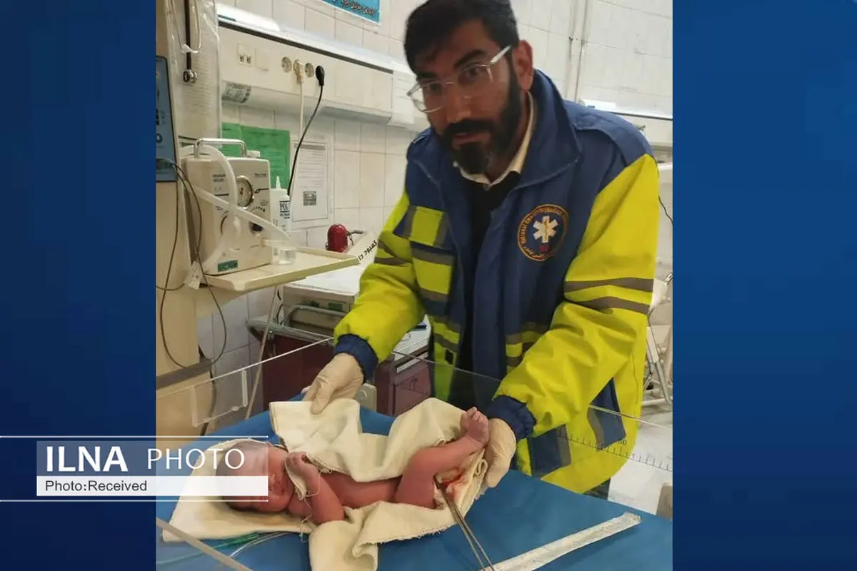 نوزاد قزوینی در آمبولانس چشم به دنیا گشود