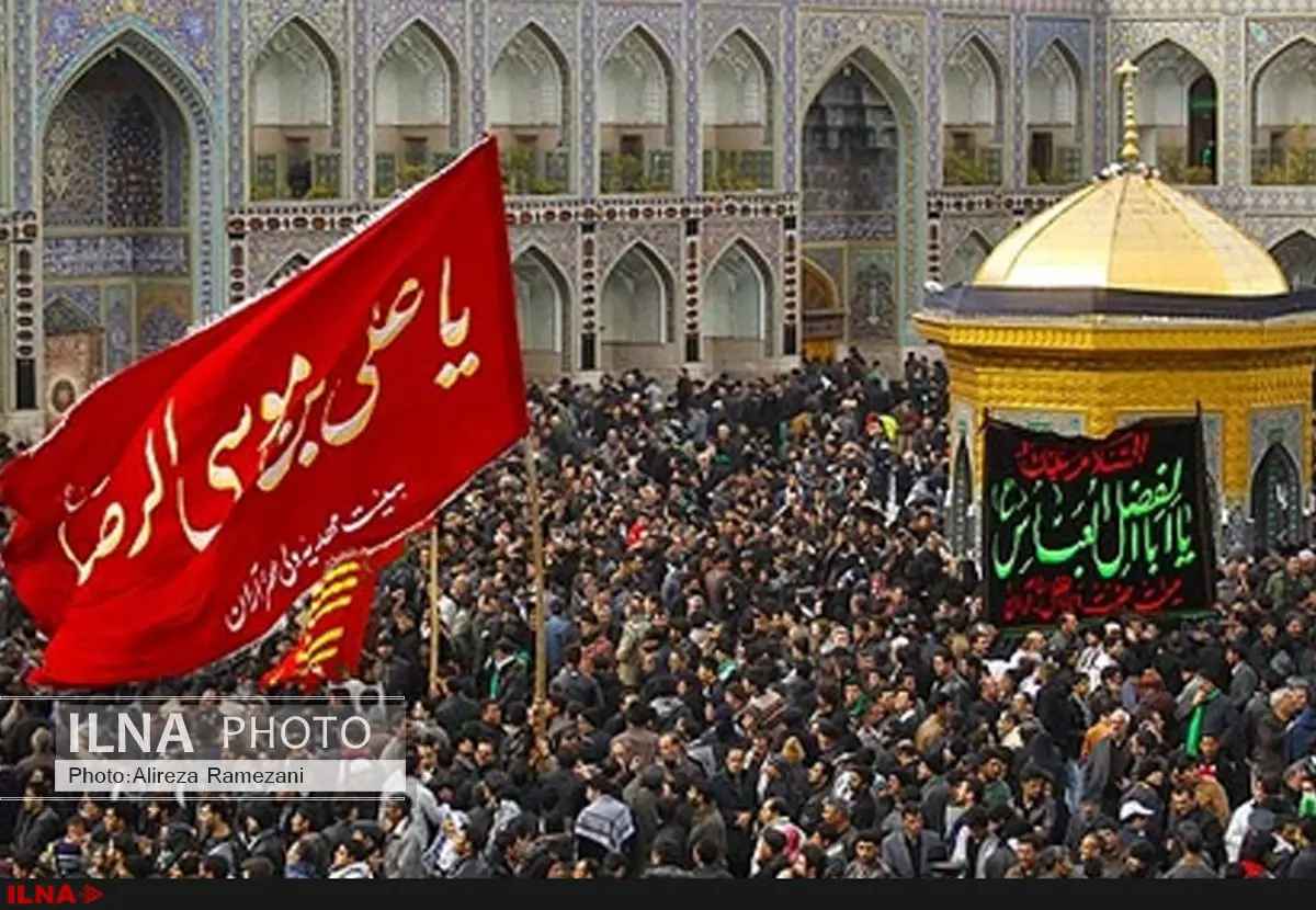 حرم رضوی میعادگاه بازماندگان از همایش اربعین حسینی