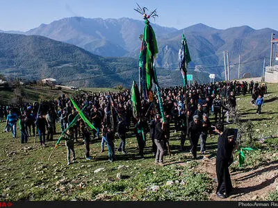عزاداری روز عاشورا در روستای آغوزگَله-ساری
