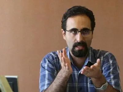 بسیاری از آثاری که غیرمتخصصان نوشته‌اند، ارزش علمی – تاریخی ندارند/ نمی‌توان به راحتی برچسب‌ ملی به دانشمندان قدیمی زد/ غزالی عامل افول علم و فلسفه در جهان اسلام نیست