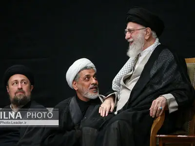 مراسم بزرگداشت شهدای جنگ تحمیلی ۱۲ روزه با حضور رهبر انقلاب